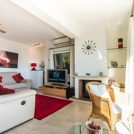 Abahana Casa Levante Ferienhaus